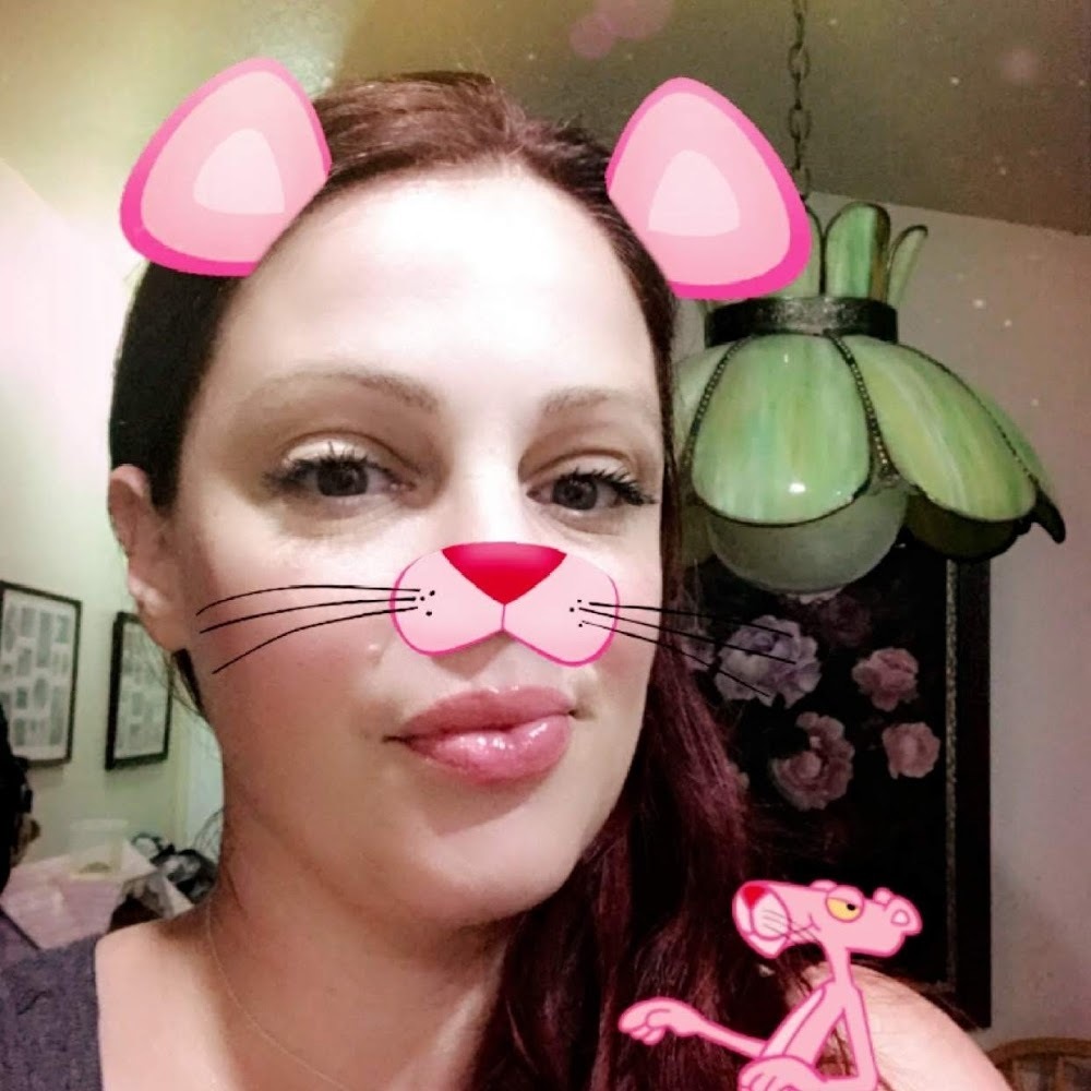 Meet your Posher, Nicolle